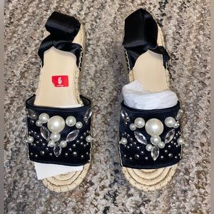 Guess Women’s Razzle Black Satin Platform Shoes